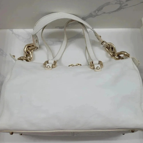 Juicy Couture 100% Genuine Cowhide Leather Satchel - Picture 9 of 16